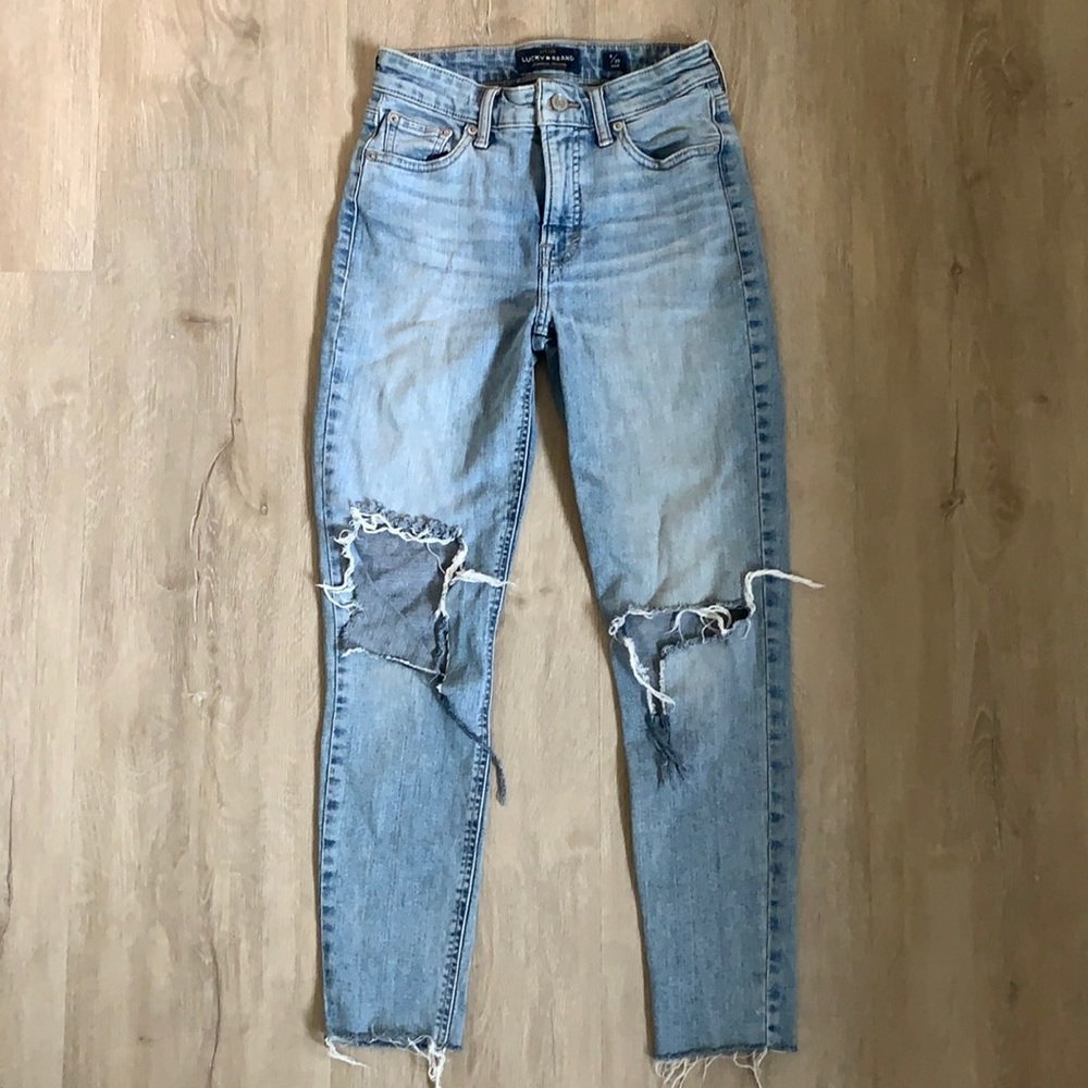 Lucky brand destroyed skinny jeans